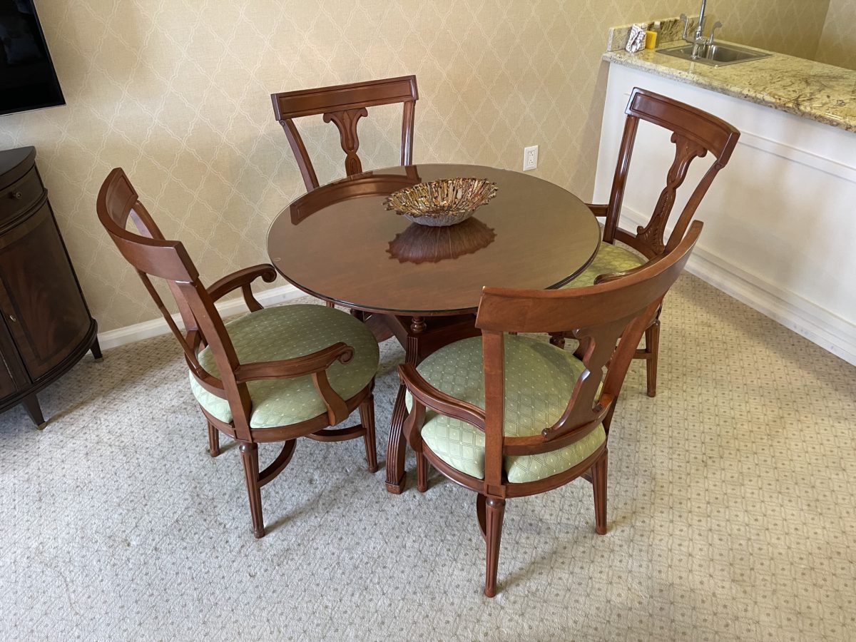 boardwalk-inn-2-bedroom-suite-71-5603816
