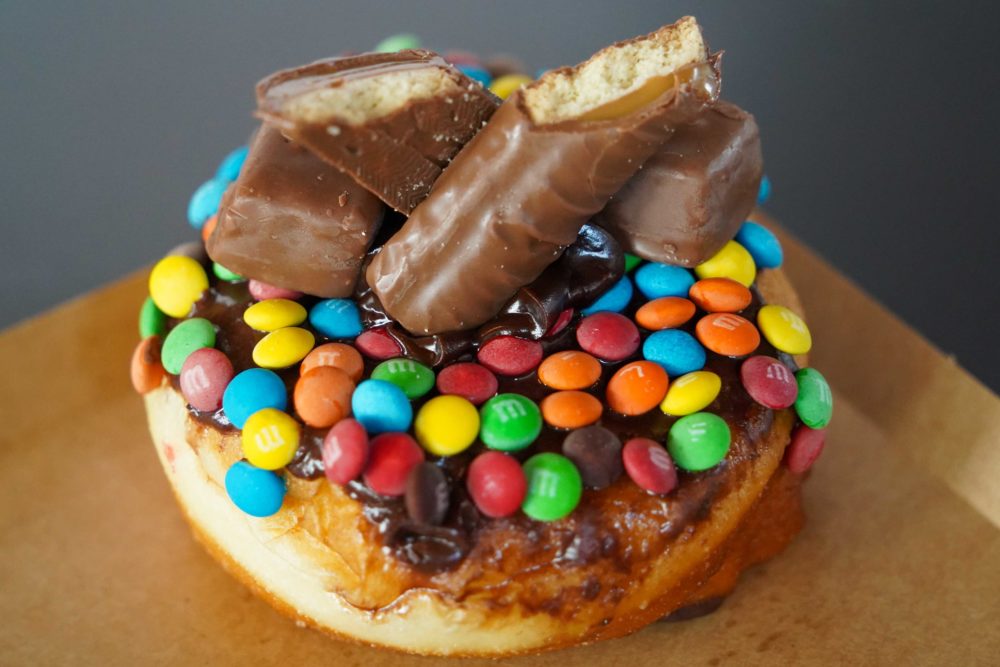 donut-box-candy-jar-donut-2