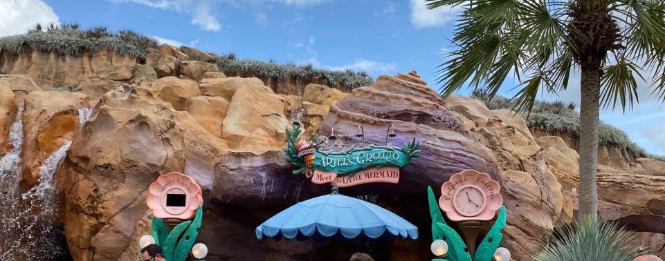 grotto-old-sign-9405732