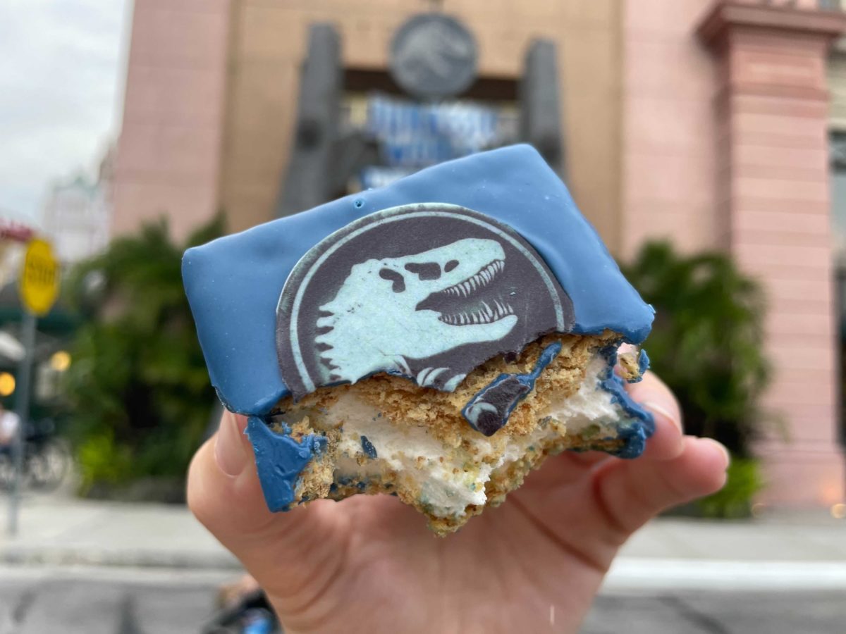 jurassic-world-smore-5