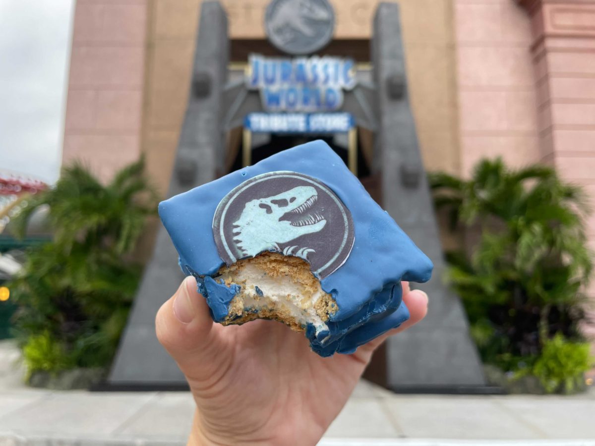 jurassic-world-smore-7