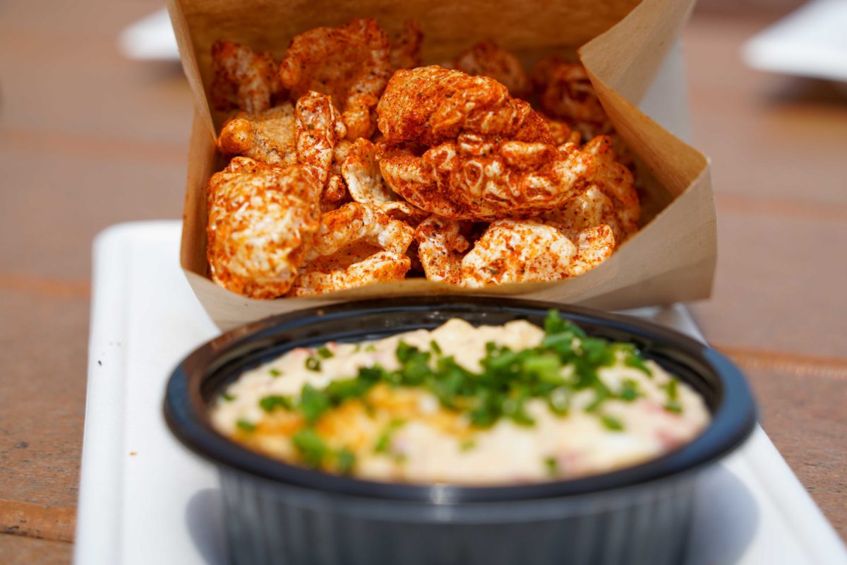 the-swanky-saucy-swine-barbecue-pork-rinds-2