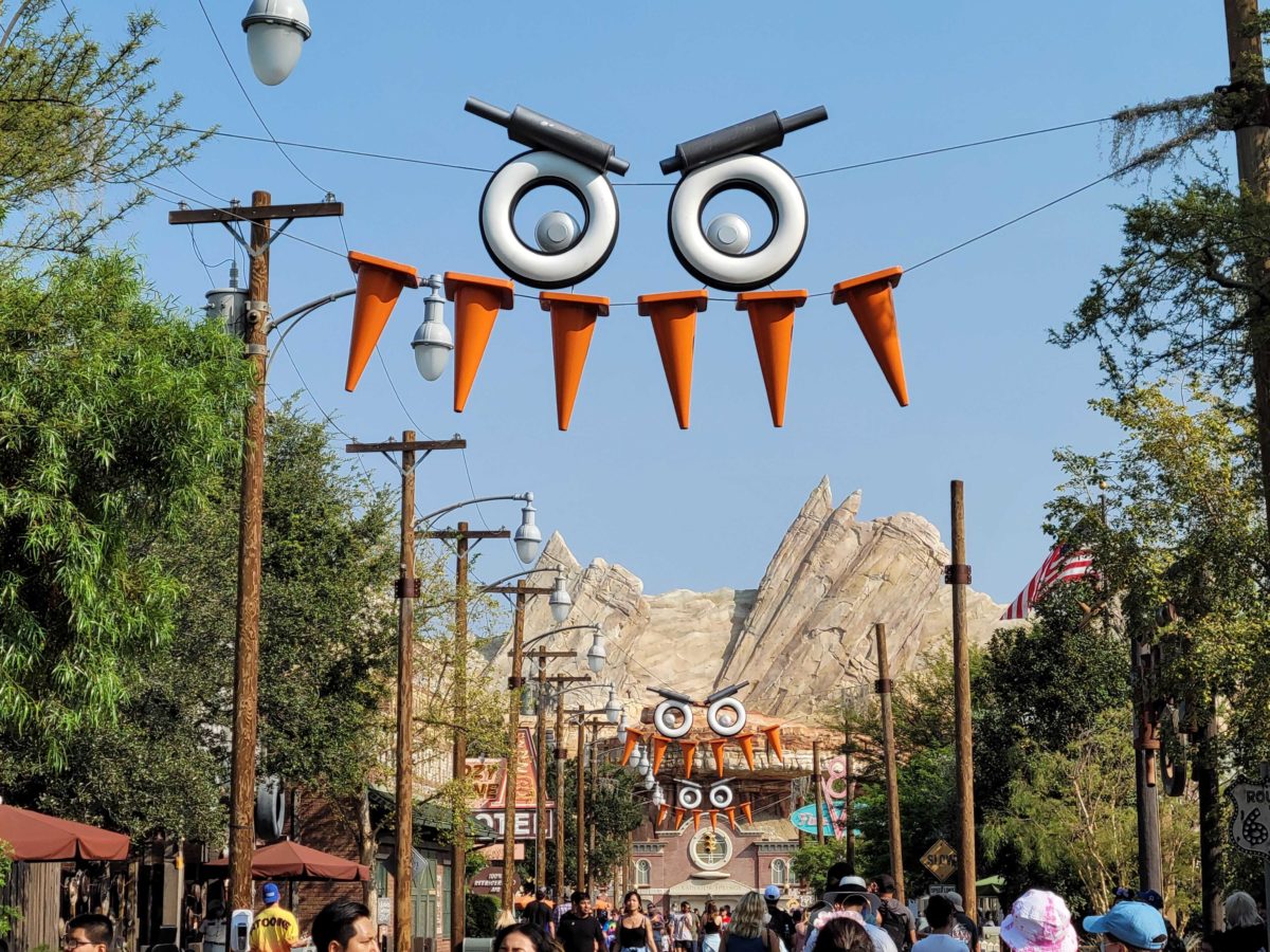 Cars Land Haul-o-ween decorations 2021 pic 2