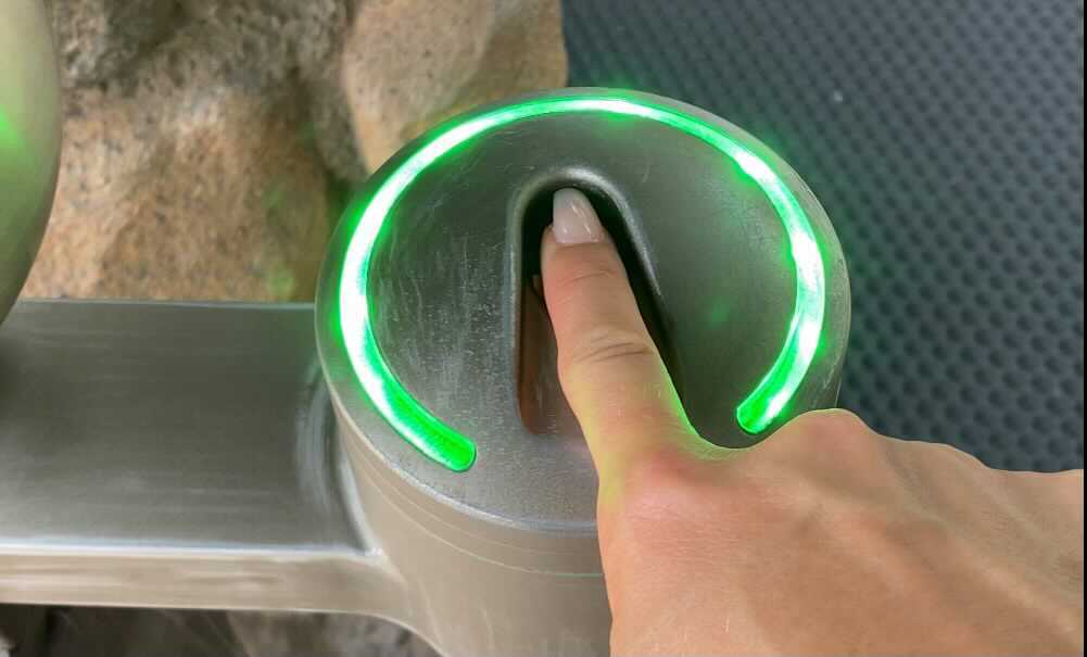 biometric-fingerprint-scan-dak-1-6646054