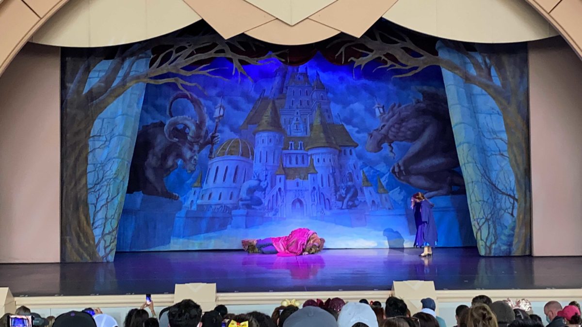 disneys-hollywood-studios-beauty-and-the-beast-live-on-stage-2-8025298