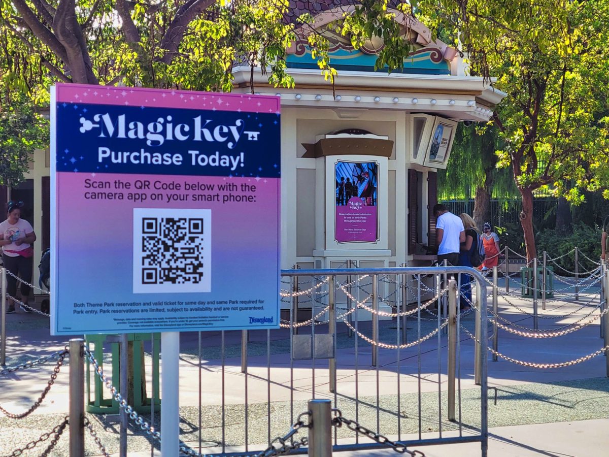 magic-key-sales-ticket-booth