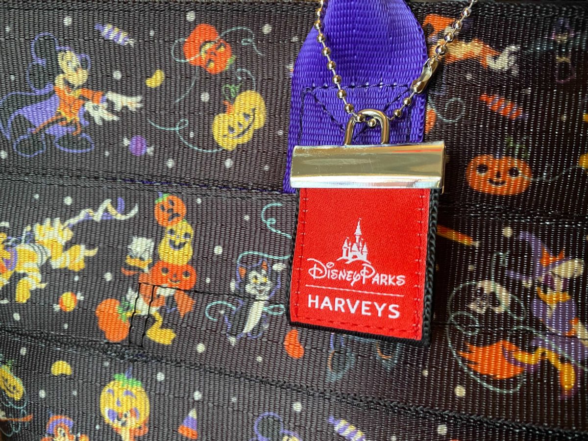wdw-harveys-halloween-tote-bag-10-8743228