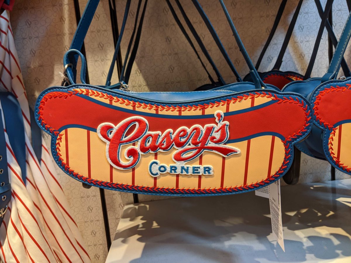 caseys-corner-hot-dog-handbag-4