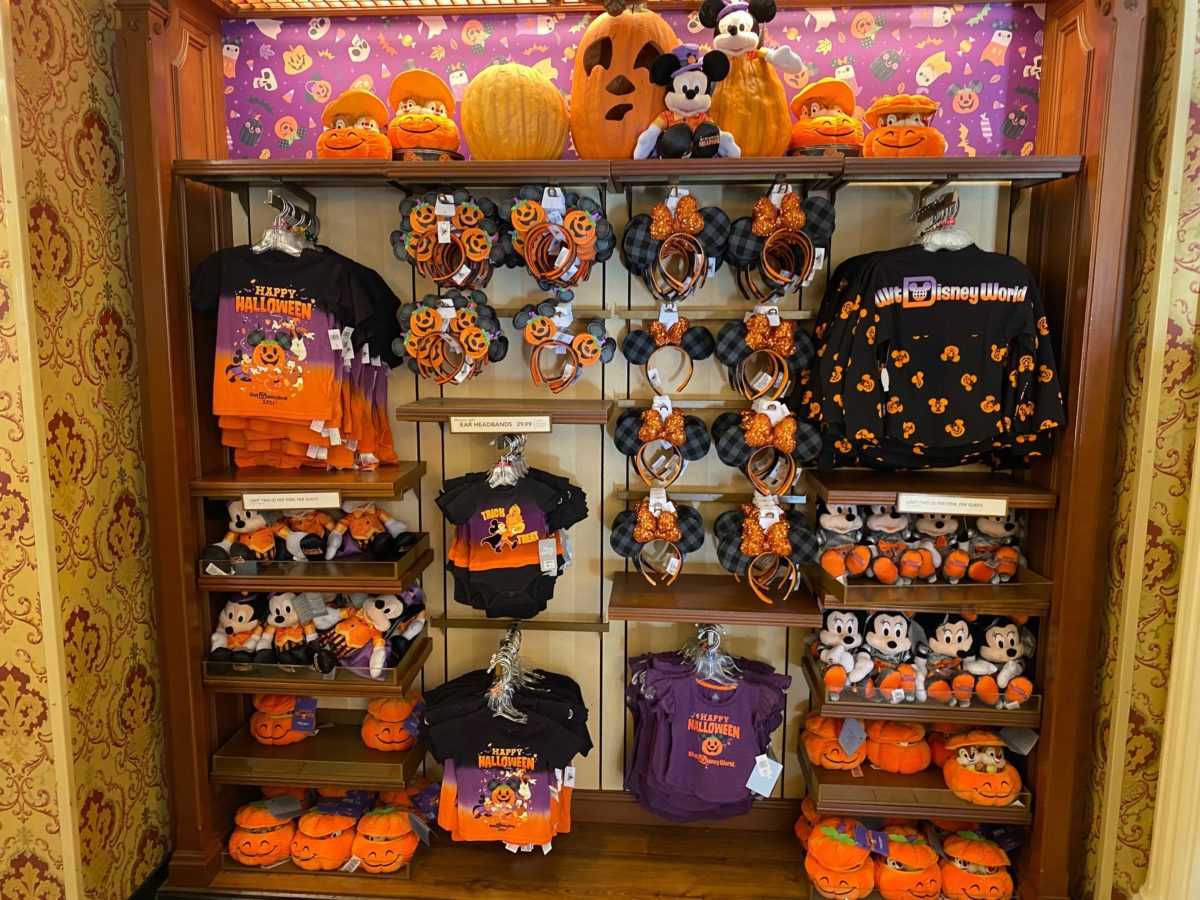 PHOTOS: Every Piece of 2021 Halloween Merchandise (With Prices) Now ...