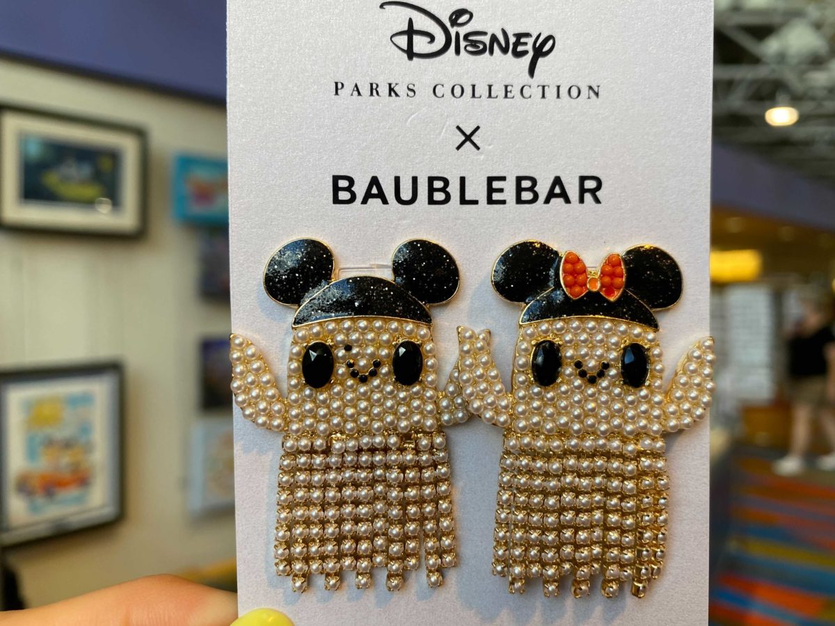 New Disney  Original Park Minnie Earrings