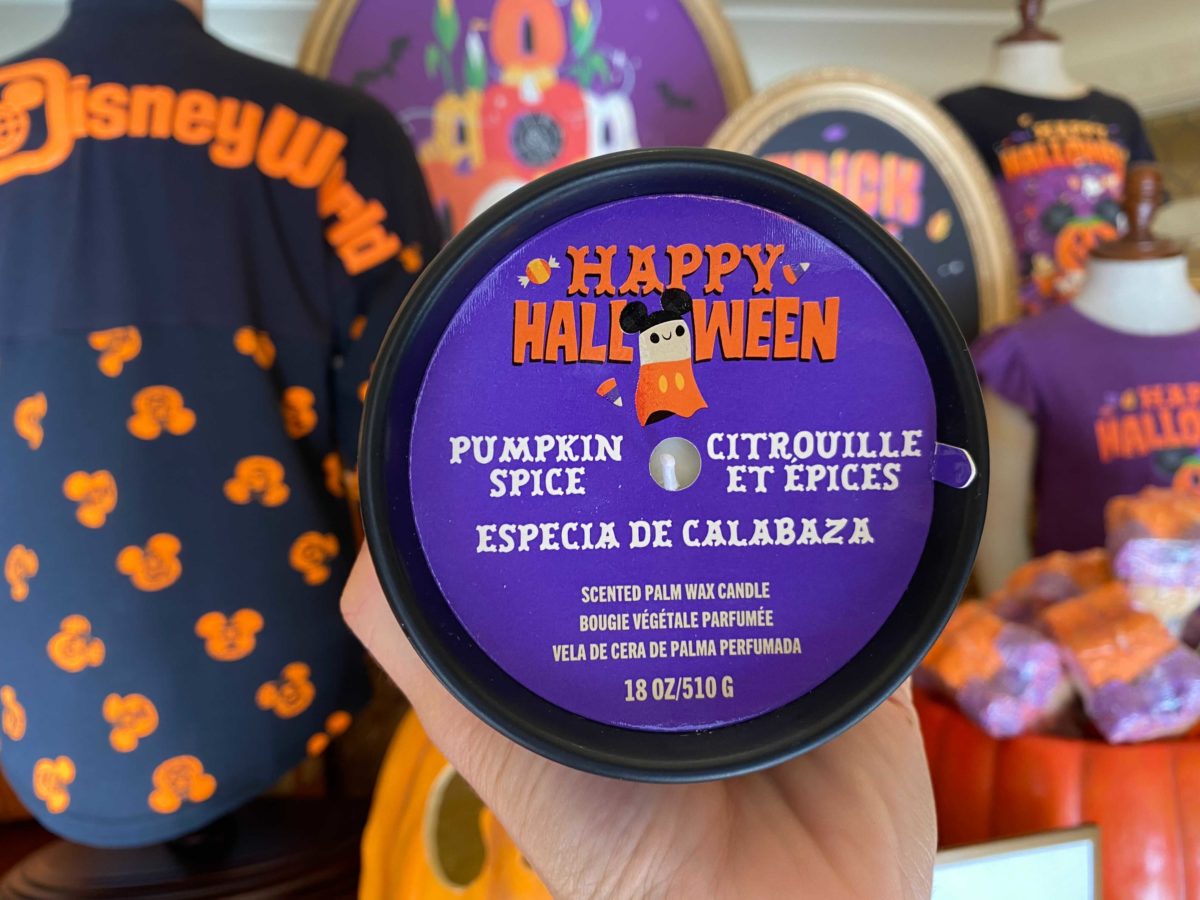 halloween-trick-or-treat-pumpkin-spice-scented-candle-5