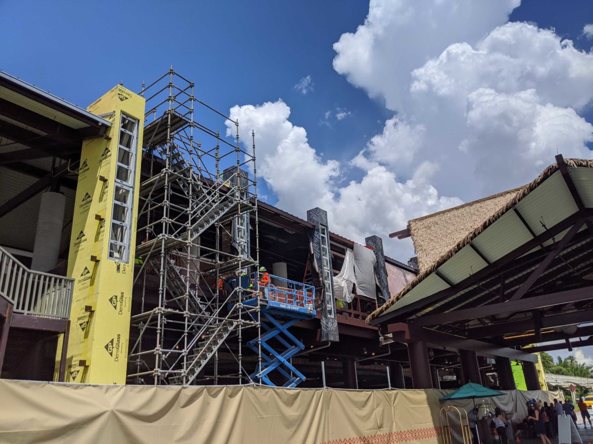 polynesian-construction-144313