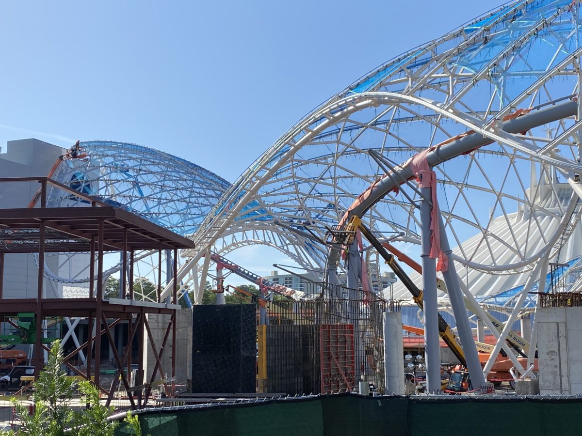 tron-construction-4341