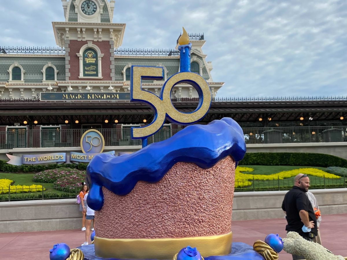 50th-cake-topiary-top-8169088
