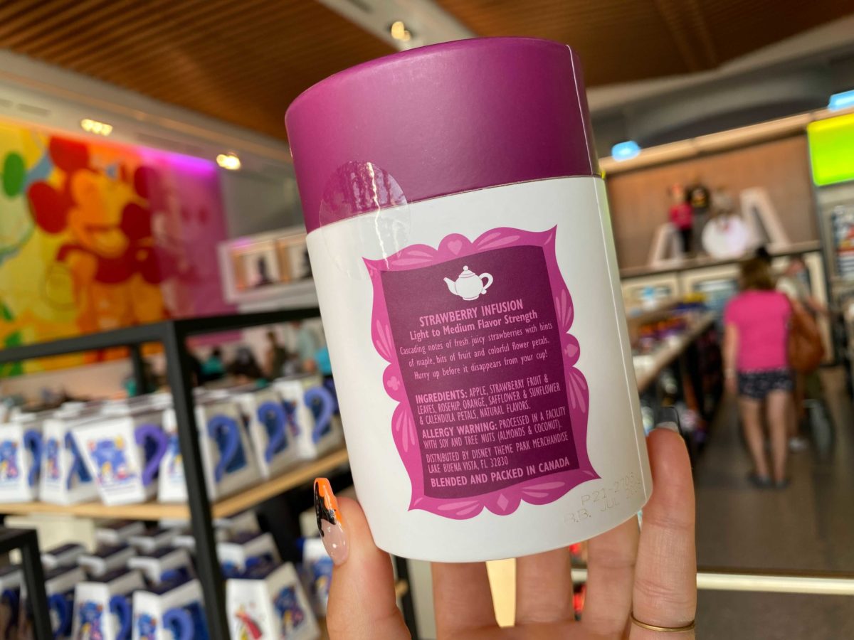 alice-in-wonderland-tea-epcot-5-8876408