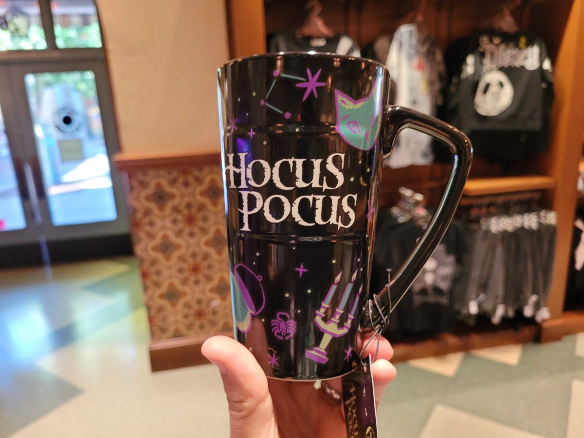 dca-hocus-pocus-mug-5-1887796