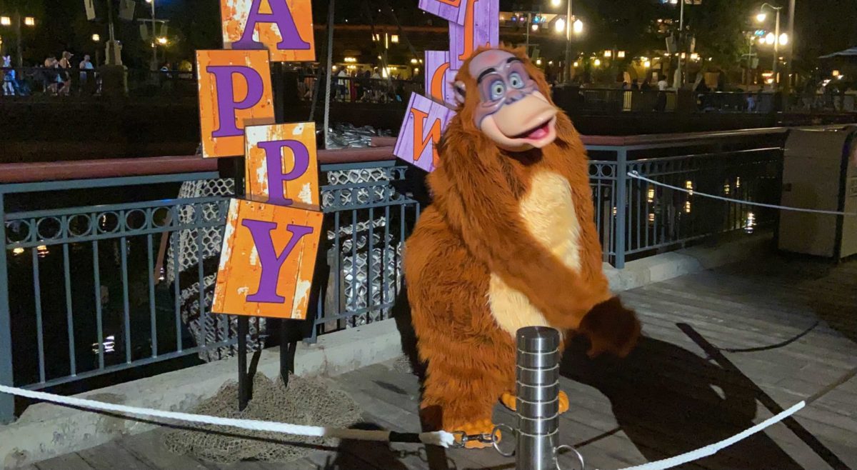 dca-oogie-boogie-bash-meet-and-greet-king-louie-4-4545399