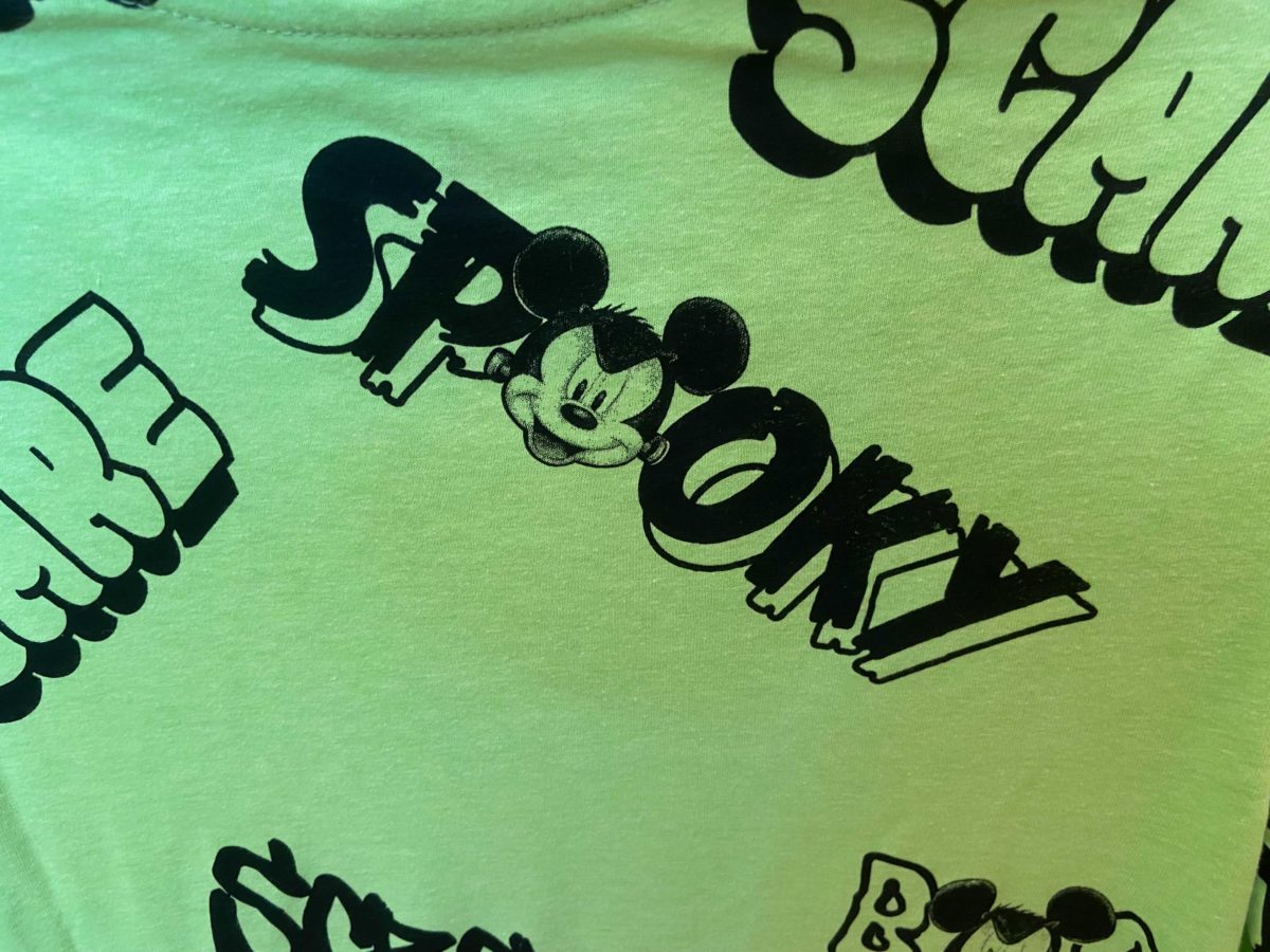 dca-spooky-mickey-long-sleeve-shirt-5-5107702