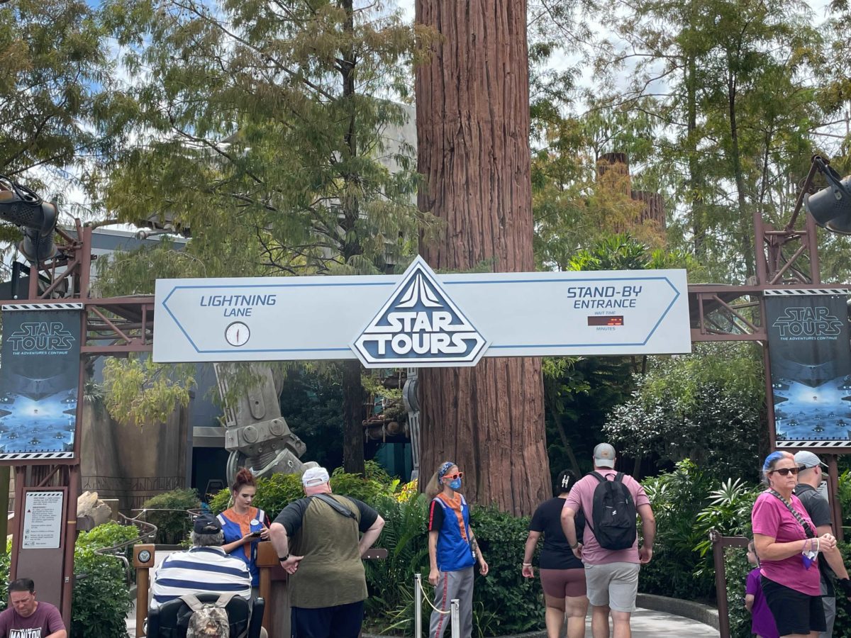 disneys-hollywood-studios-lightning-lane-star-tours-1-3993427