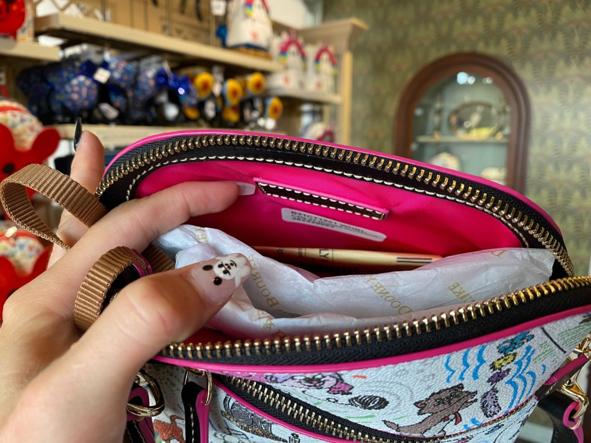 dooney-bourke-paw-pals-cats-crossbody-1-7031862