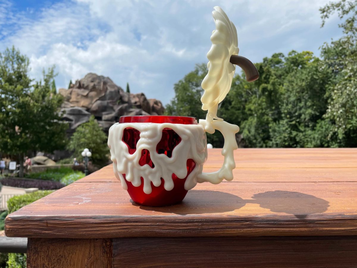 epcot-poison-apple-sipper-open-top-2465147