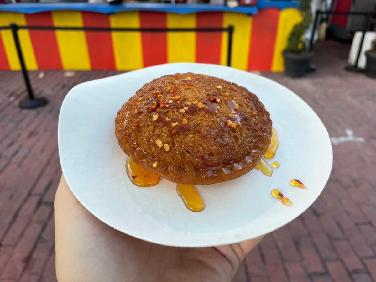 hhn-30-carnival-courtyard-food-booth-no-chance-in-hell-pbj-3-6043566