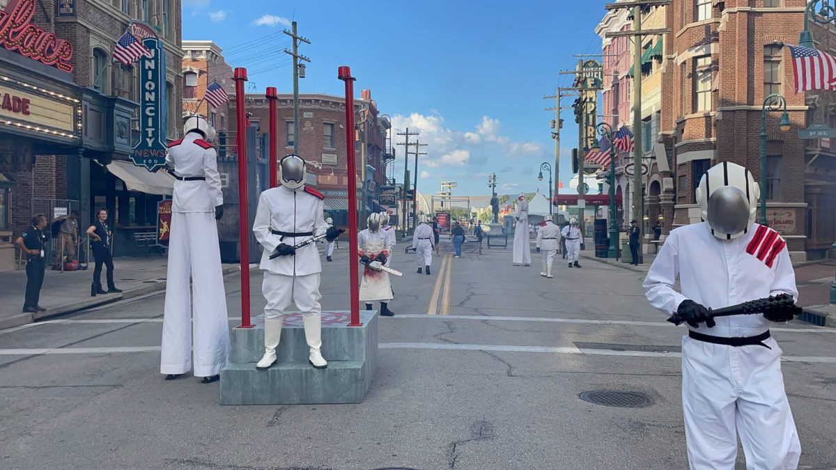 hhn-30-seek-and-destroy-scare-zone-2-7984548