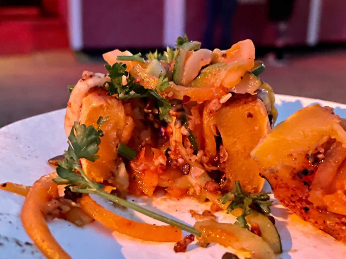 hhn-30-wicked-growth-realm-of-the-pumpkin-themed-food-stand-pumpkin-guts-5-8883714