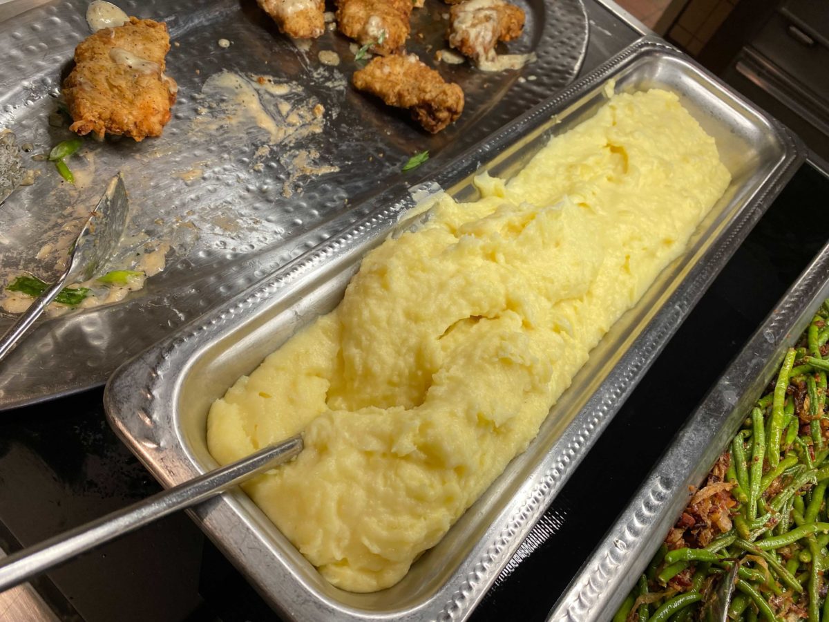 mk-crystal-palace-lunch-buffet-10-4450262
