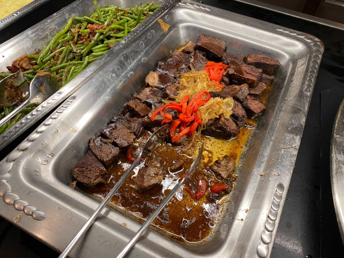 mk-crystal-palace-lunch-buffet-braised-beef-short-ribs-2108073