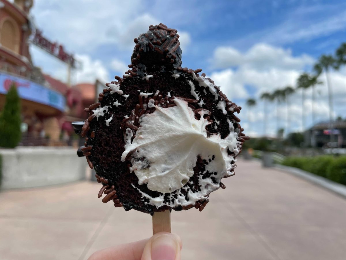 uor-toothsome-chocolate-emporium-spider-shake-23-9521136