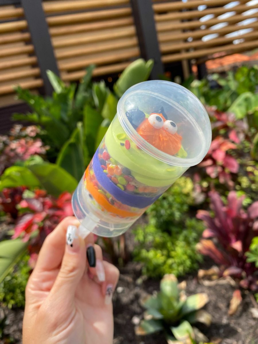 wdw-kona-cafe-halloween-mickey-push-pop-8-6132817