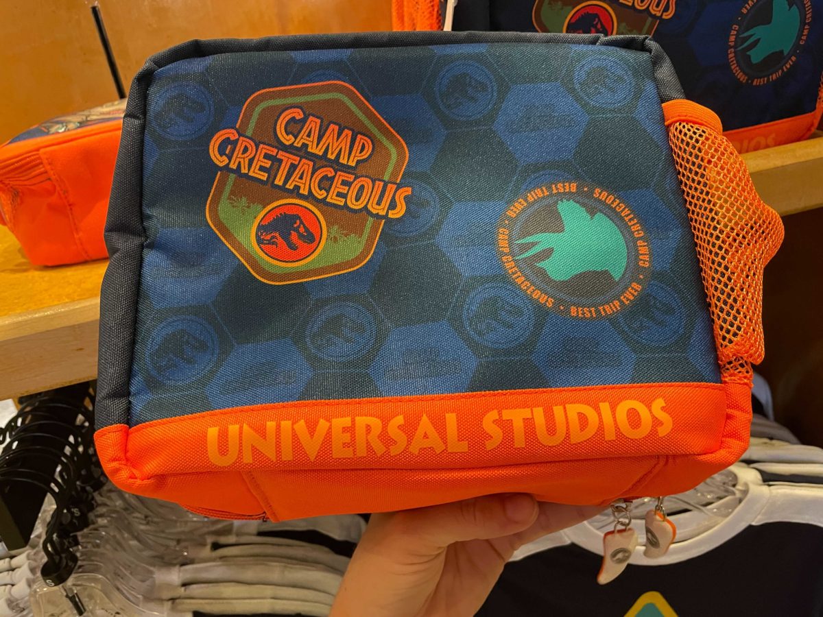 camp-cretaceous-lunch-bag-2-2437191