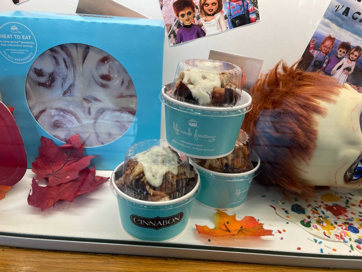 chucky-cinnabon-display-10