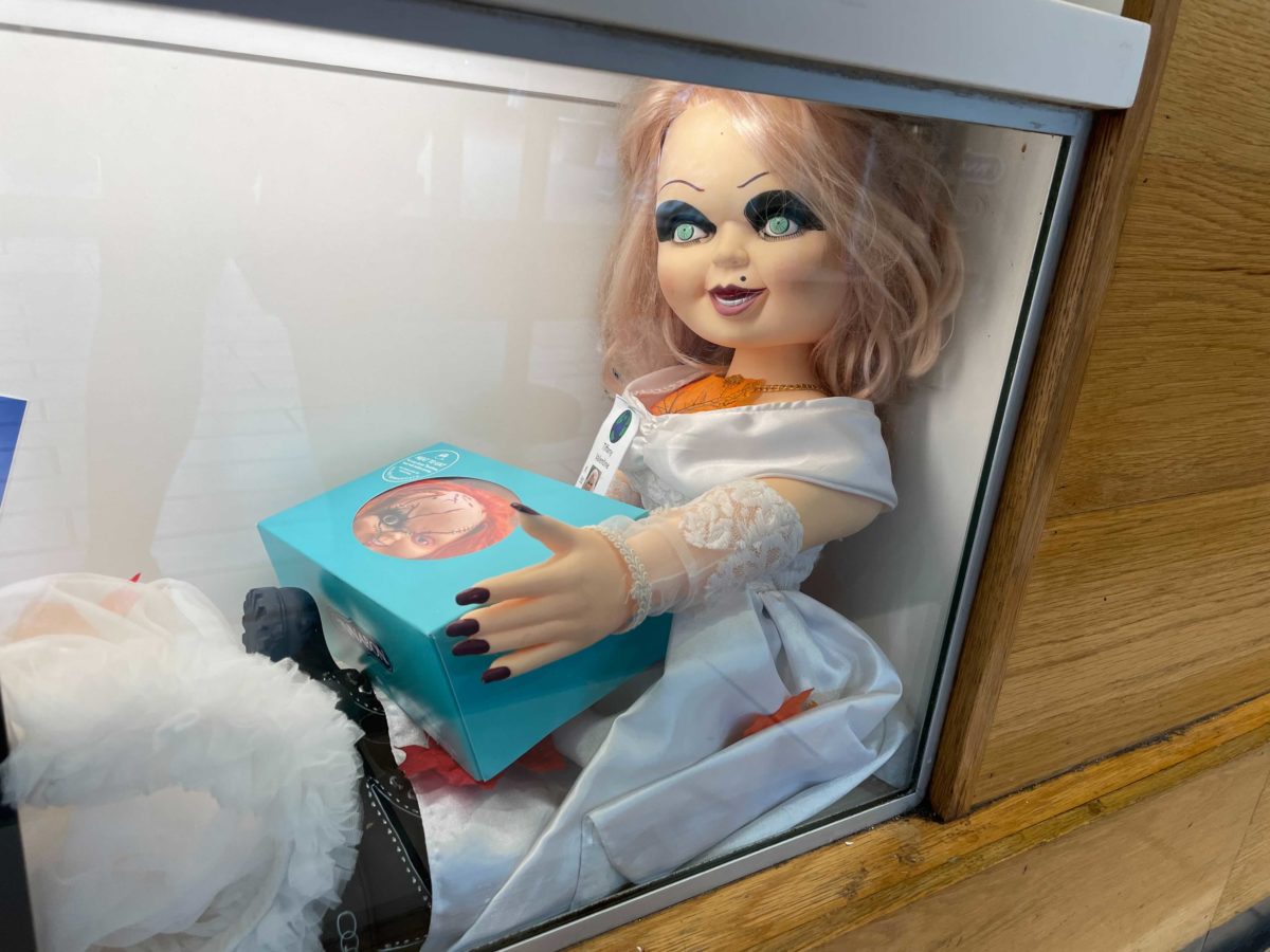 chucky-cinnabon-display-19