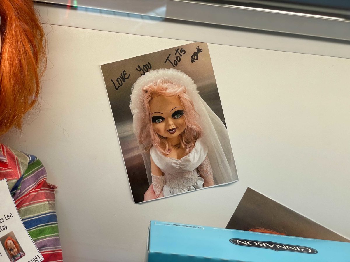 chucky-cinnabon-display-6