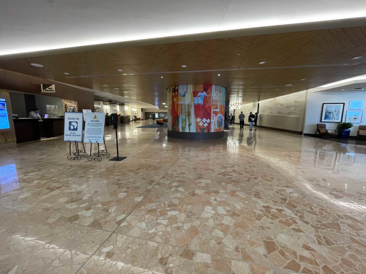 contemporary-resort-lobby-2