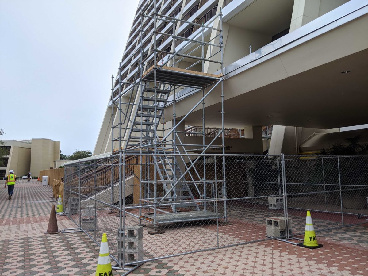 contemporary-resort-refurbishment-141336
