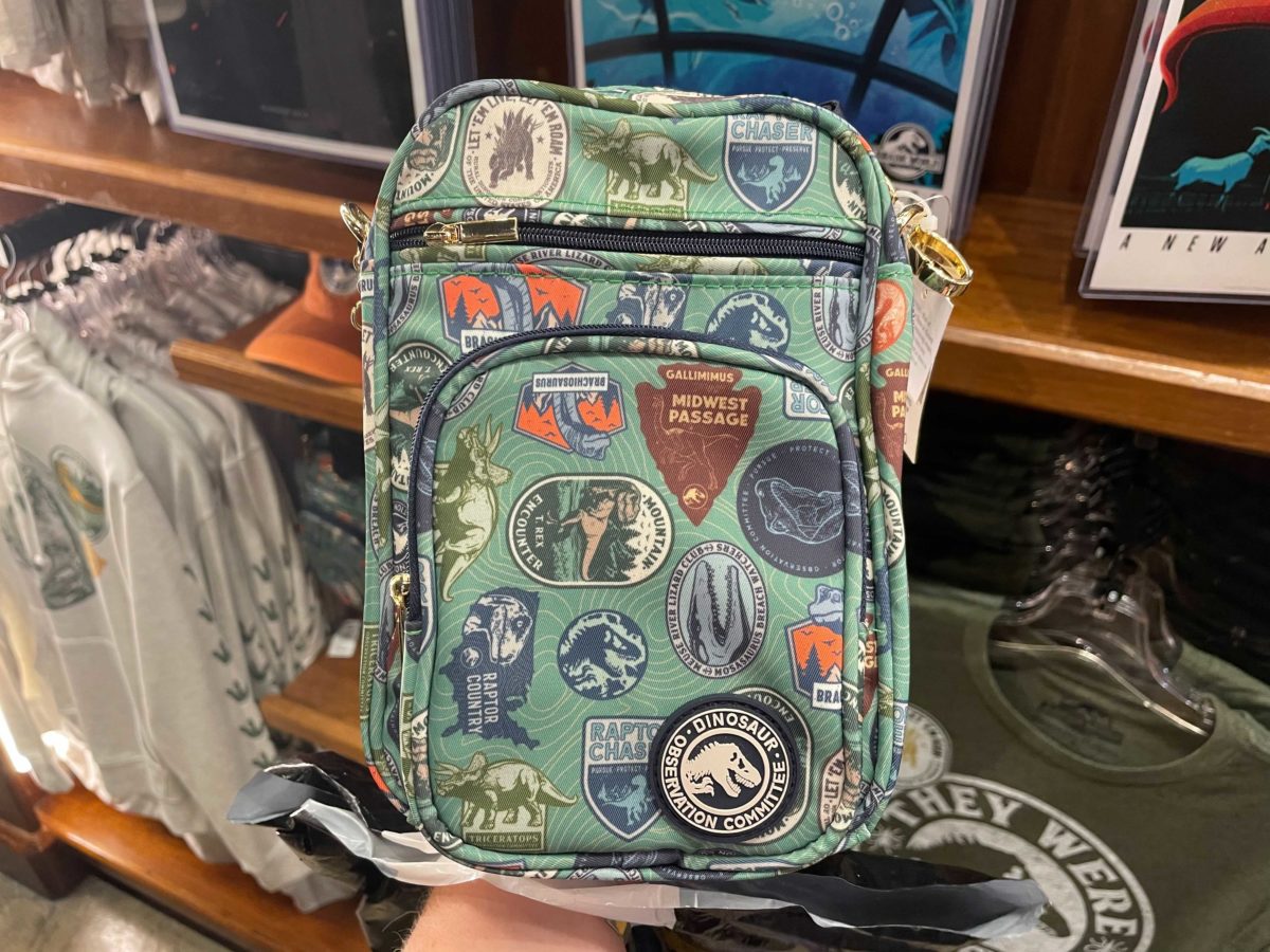 dinosaur-observation-committee-crossbody-bag-4-3381689