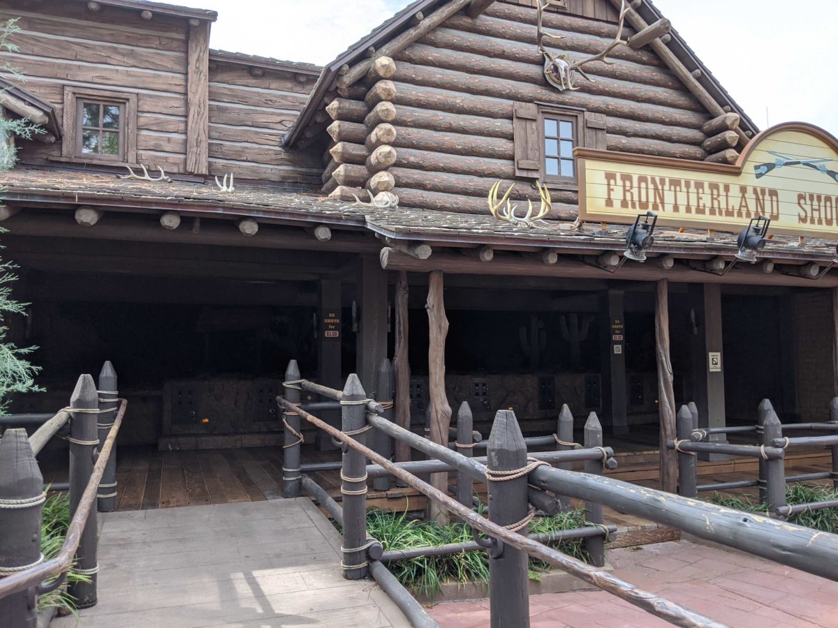 frontierland-boardwalk-update-9-1-21-43-2