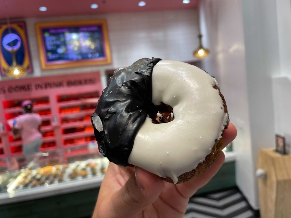 halloween-voodoo-doughnuts-0