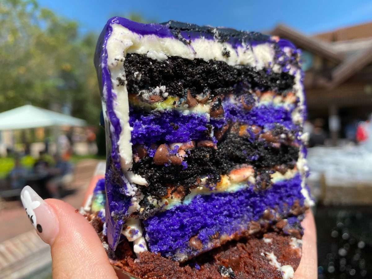 haunted-mansion-cake-10