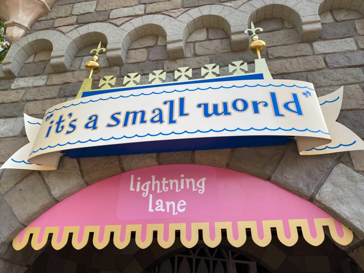 its-a-small-world-lightning-lane-2