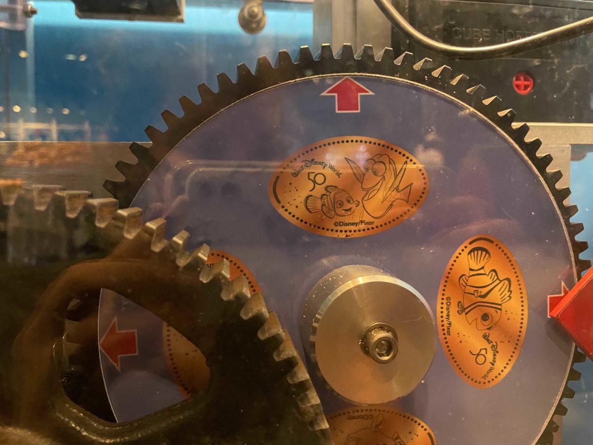 nemo-dory-50th-anniversary-pressed-penny-1