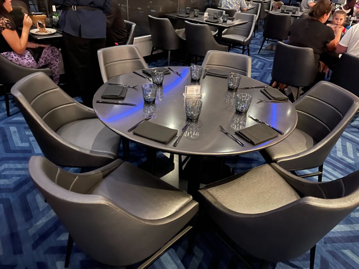 space-220-dinner-7-5494618
