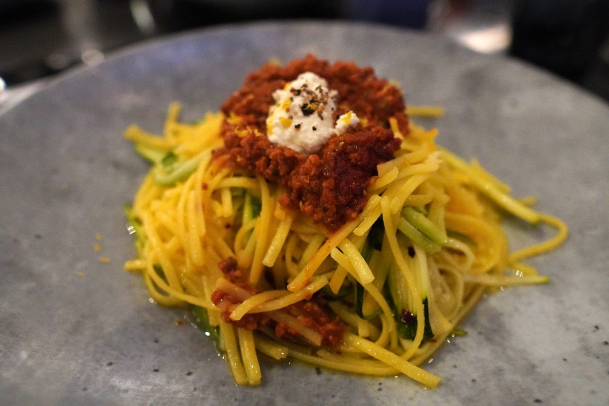 space-220-dinner-entree-terra-bolognese-1-6633330