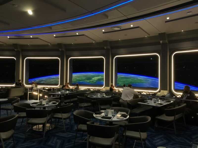 space-220-interior-1