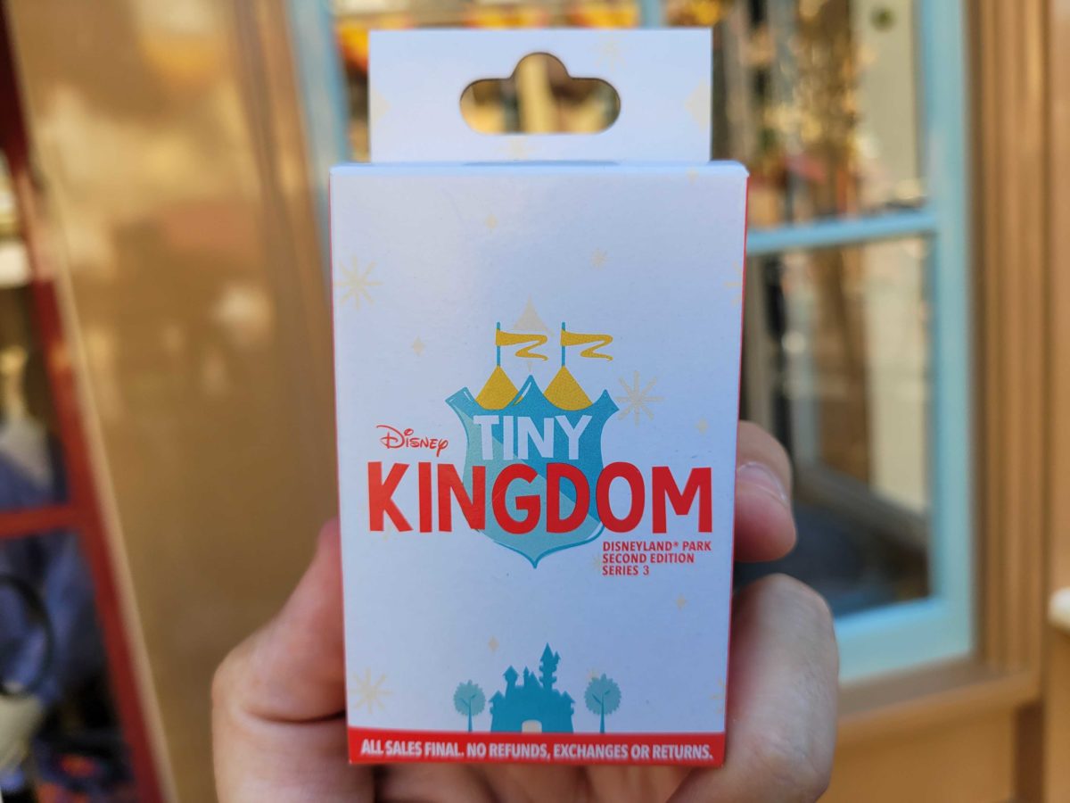 tiny-kingdom-disneyland-series-three-pins-2