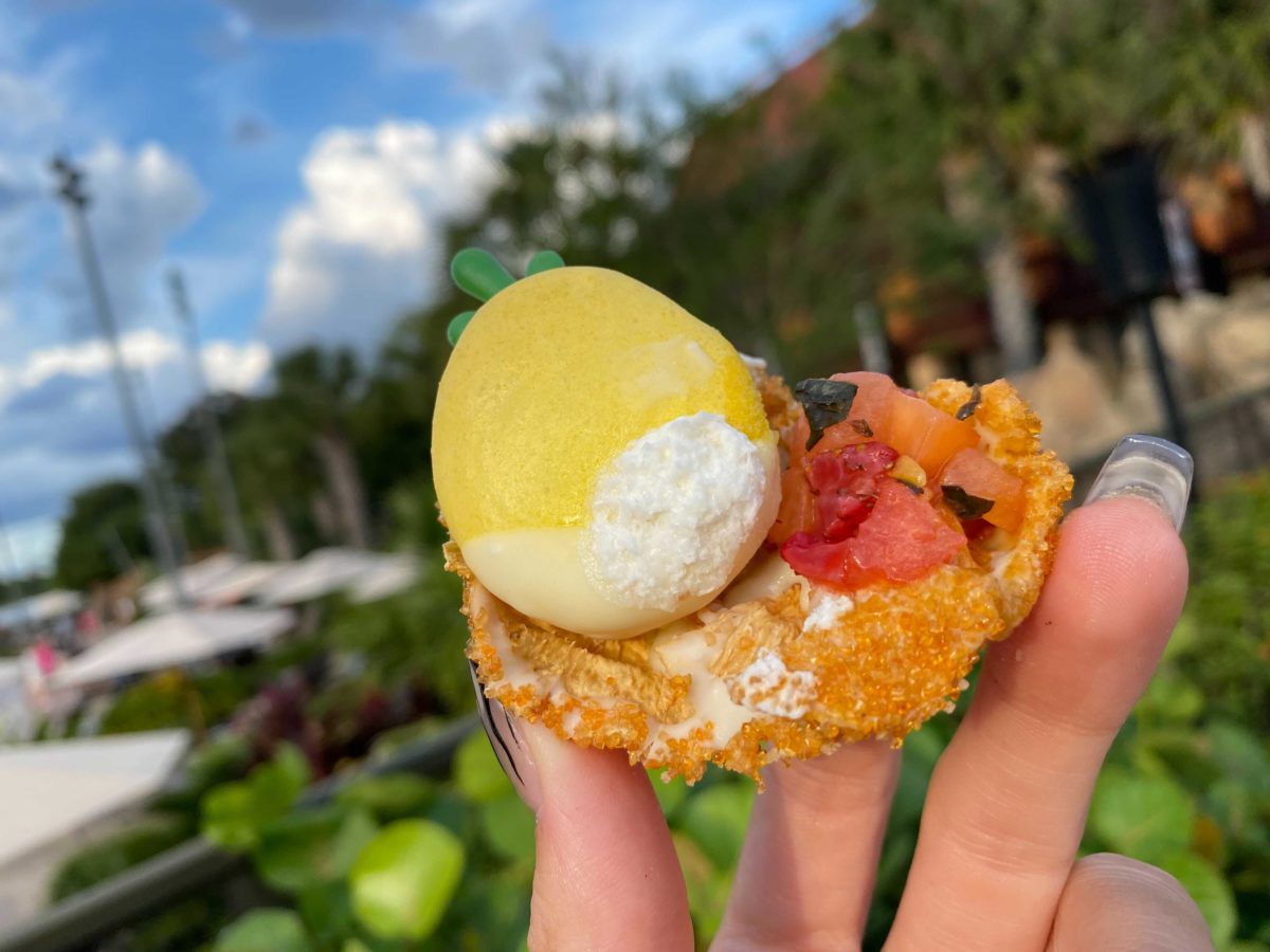 50th-dole-whip-cupcake-16-2027877