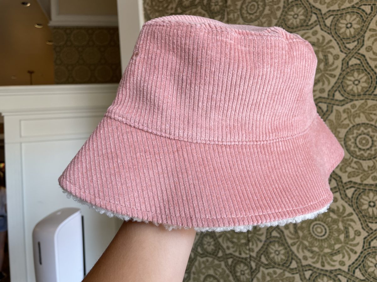 pink-fuzzy-mickey-hat